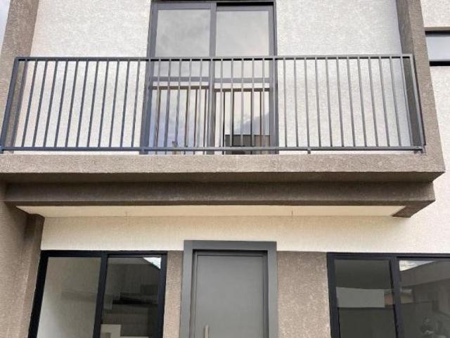 Sobrado à venda, 142 m² por R$ 657.000,00 Xaxim Curitiba/PR