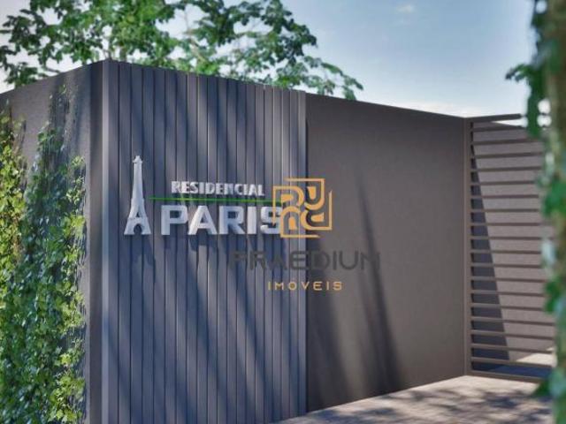 Sobrado com 3 dormitórios à venda, 142 m² por R$ 969.000,00 Novo Mundo Curitiba/PR