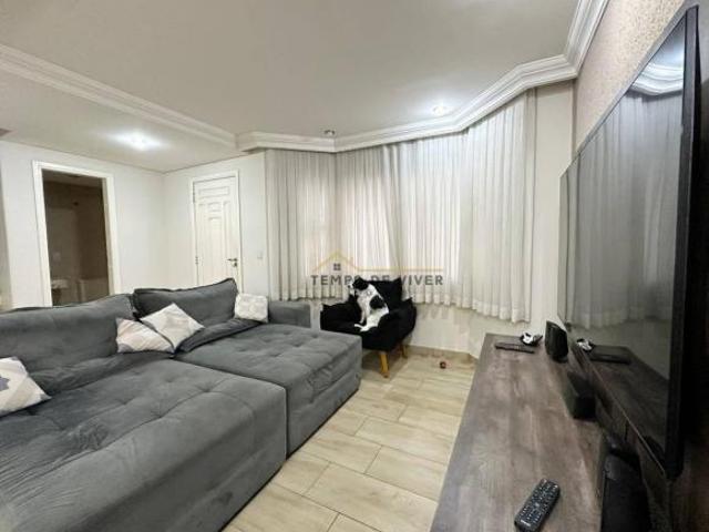 Sobrado com 3 dormitórios à venda, 143 m² por R$ 680.000,00 Boqueirão Curitiba/PR
