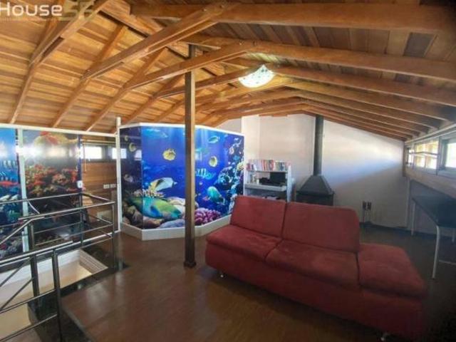 Sobrado com 3 dormitórios à venda, 143 m² por R$ 849.000,00 Sao Jose dos Pinhais São José dos P