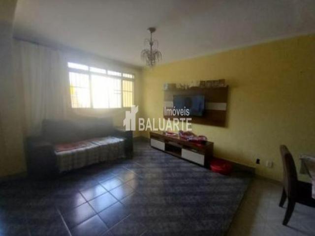 Sobrado com 3 dormitórios à venda, 157 m² por R$ 690.000,00 Campo Grande São Paulo/SP