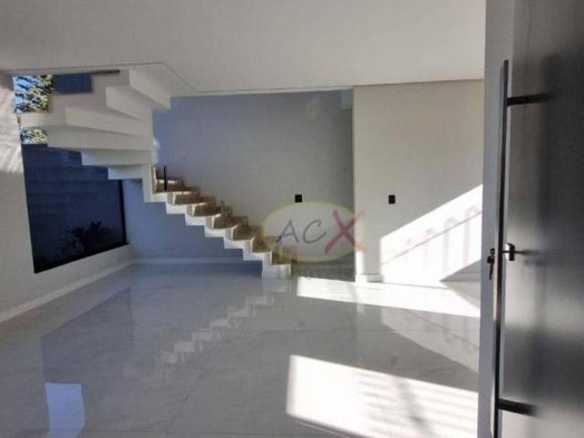 Sobrado com 3 dormitórios à venda, 150 m² por R$ 962.000 Cidade Jardim São José dos Pinhais/PR