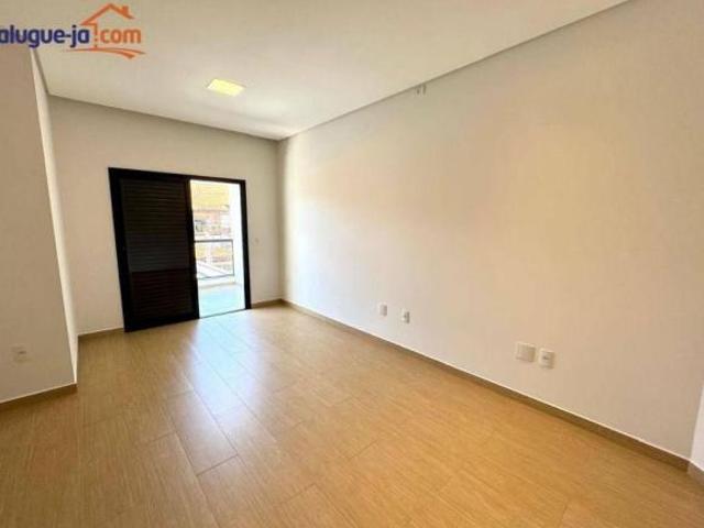 Sobrado com 3 dormitórios à venda, 168 m² por R$ 1.030.000,00 Jardim das Indústrias São José dos
