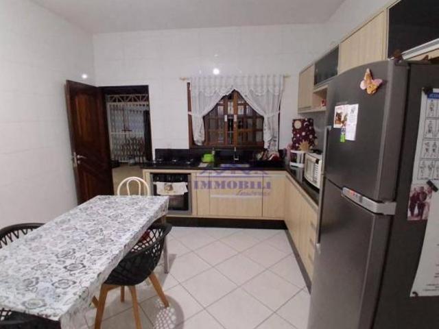 Sobrado com 3 dormitórios à venda, 168 m² por R$ 735.000,00 Residencial Bosque dos Ipês São José