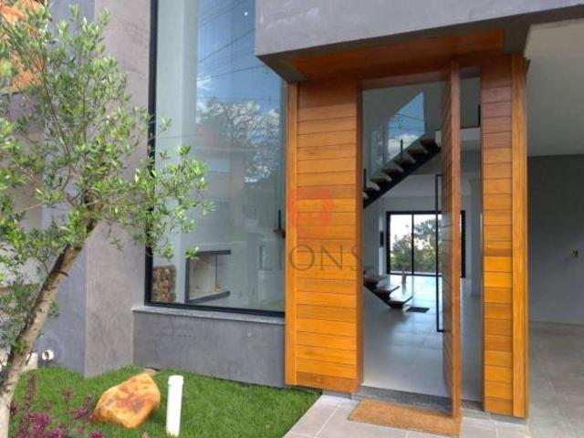 Sobrado com 3 dormitórios à venda, 160 m² por R$ 1.400.000,00 Villa Lucchesi Gravataí/RS
