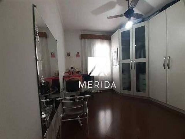 Sobrado com 3 dormitórios à venda, 161 m² por R$ 894.000,00 Vila Gilda Santo André/SP