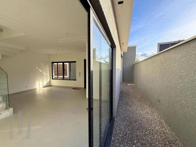 Sobrado com 3 dormitórios à venda, 162 m² Xaxim Curitiba/PR