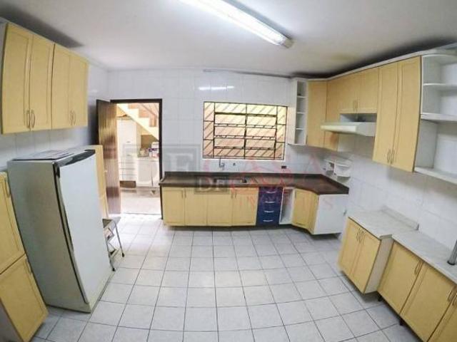 Sobrado com 3 dormitórios à venda, 163 m² por R$ 679.000,00 Itaquera São Paulo/SP