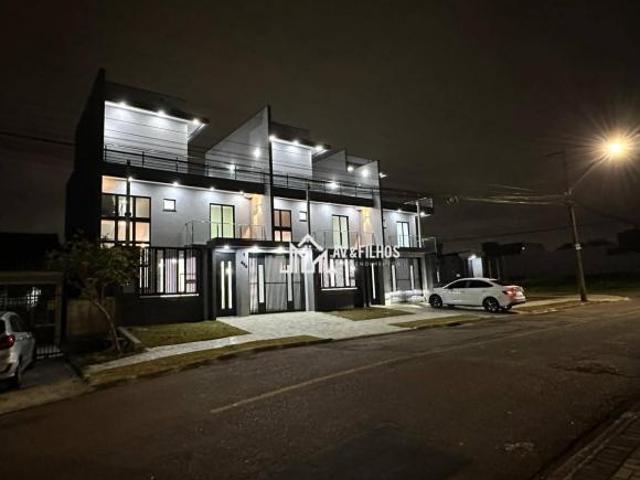Sobrado com 3 dormitórios à venda, 176 m² por R$ 1.398.000,00 Cruzeiro São José dos Pinhais/PR