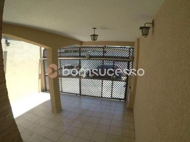 Sobrado com 3 dormitórios à venda, 170 m² por R$ 838.900,00 Vila Santa Clara São Paulo/SP