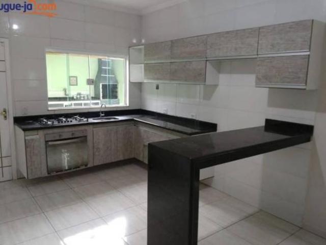 Sobrado com 3 dormitórios à venda, 180 m² por R$ 800.000 Loteamento Residencial Vista Linda São