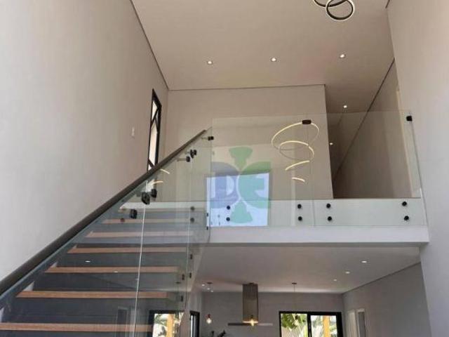 Sobrado com 3 dormitórios à venda, 196 m² por R$ 1.800.000,00 Jardim Panorama Jacareí/SP