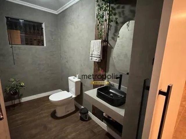 Sobrado com 3 dormitórios à venda, 196 m² por R$ 690.000,00 Vila das Valsas São Bernardo do Camp