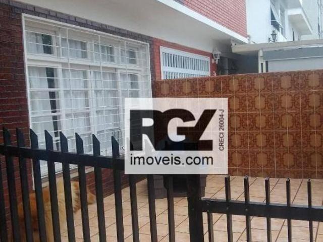 Sobrado com 3 dormitórios à venda, 200 m² por R$ 1.500.000,00 Ponta da Praia Santos/SP