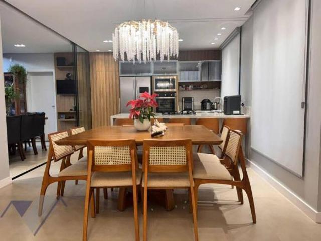 Sobrado à venda, 201 m² por R$ 1.950.000,00 Nova York Cascavel/PR