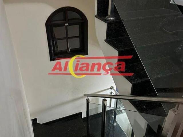 SOBRADO COM 3 DORMITÓRIOS À VENDA, 210M² VILA ALIANÇA GUARULHOS/SP