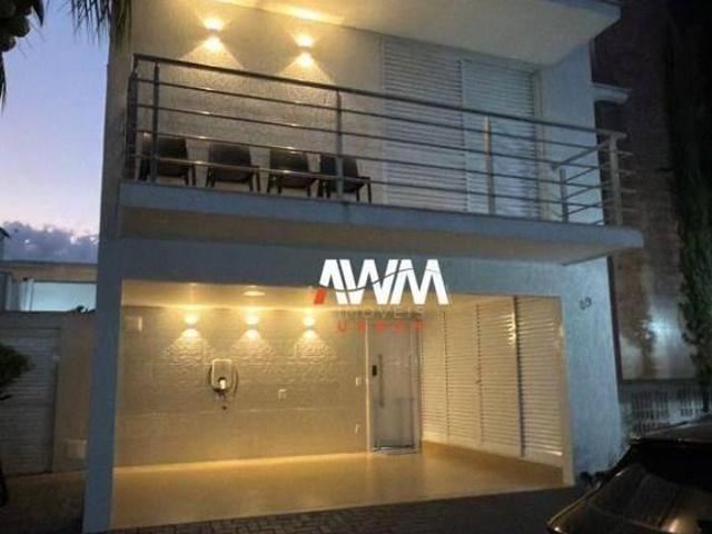 Sobrado com 3 dormitórios à venda, 235 m² por R$ 1.550.000 Santa Genoveva Goiânia/GO