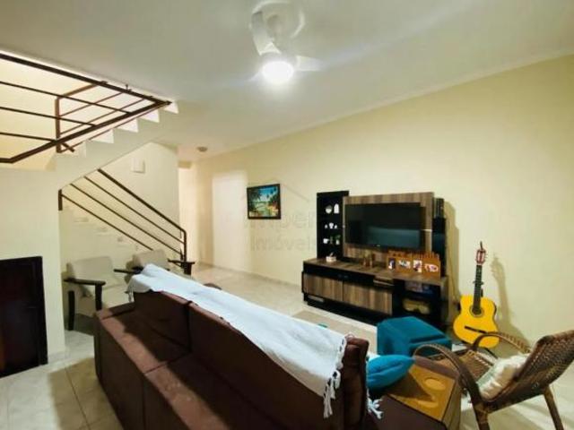 Sobrado com 3 dormitórios à venda, 232 m² Jardim Santo Onofre São José dos Campos/SP