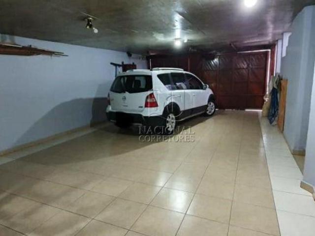 Sobrado com 3 dormitórios à venda, 246 m² por R$ 900.000,00 Jardim Ana Maria