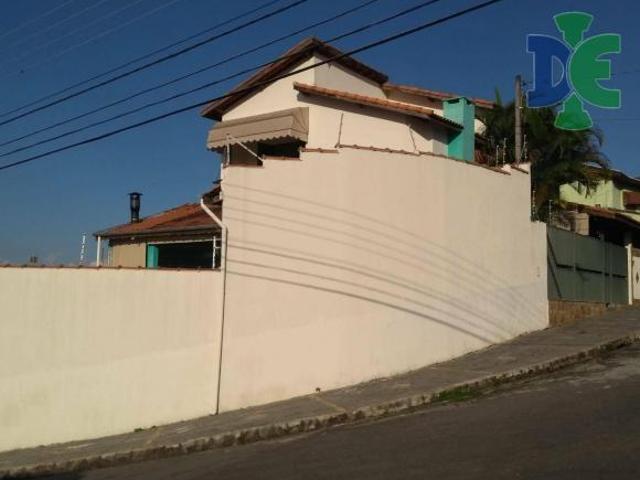 Sobrado com 3 dormitórios à venda, 243 m² por R$ 950.000,00 Jardim Terras de São João Jacareí/SP