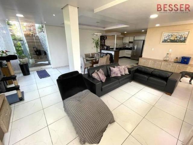 Sobrado com 3 dormitórios à venda, 250 m² por R$ 1.100.000,00 Sol Nascente Estância Velha/RS