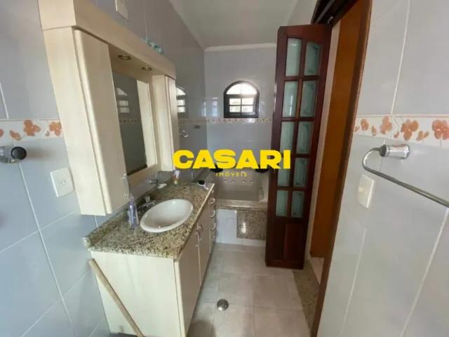 Sobrado com 3 dormitórios à venda, 264 m² Jardim Las Vegas Santo André/SP