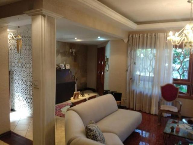 Sobrado com 3 dormitórios à venda, 260 m² por R$ 1.350.000,00 Jardim Santa Clara Guarulhos/SP