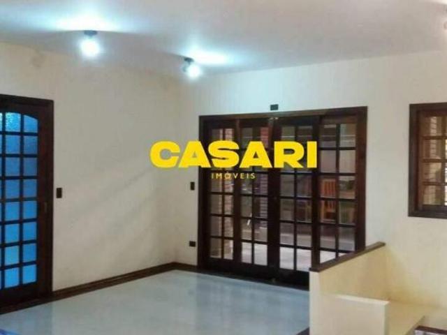 Sobrado com 3 dormitórios à venda, 280 m² por R$ 1.100.000,01 Nova Petrópolis