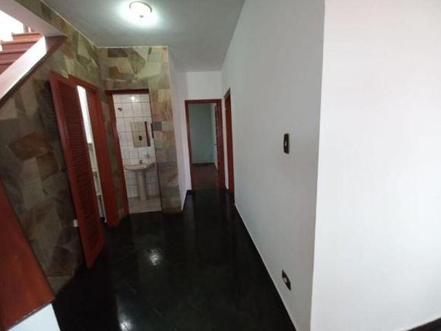 Sobrado com 3 dormitórios à venda, 300 m² por R$ 850.000,00 Jardim das Indústrias São José dos C