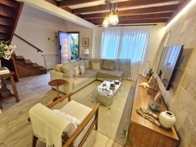 Sobrado com 3 dormitórios à venda, 81 m² por R$ 1.700.000 Paúba São Sebastião/SP