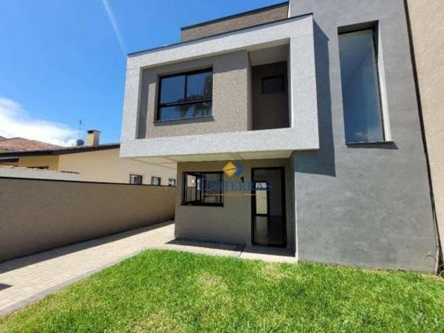 Sobrado com 3 dormitórios à venda, 93 m² por R$ 640.000,00 Boa Vista Curitiba/PR