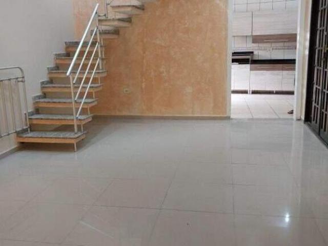 Sobrado com 3 dormitórios à venda, 94 m² por R$ 480.000,00 Parque Gerassi Sa