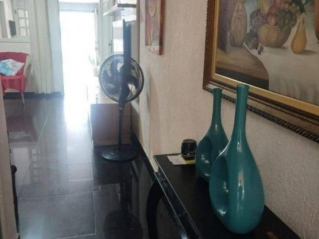 Sobrado com 3 dormitórios à venda, 95 m² por R$ 530.000,00 Parque Pinheiros Taboão da Serra/SP