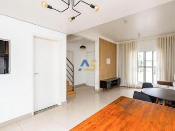 Sobrado com 3 dormitórios à venda, 99 m² por R$ 715.000 Neoville Curitiba/PR