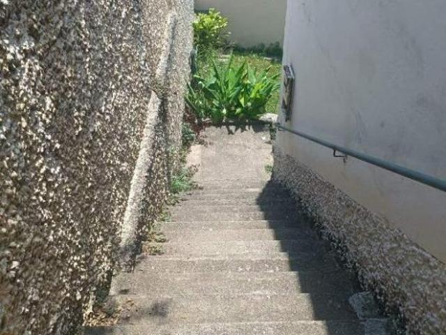 Sobrado com 3 dormitórios e amplo terreno de 187m² à venda no Jabaquara