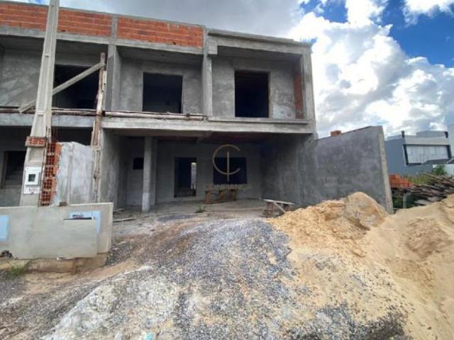 SOBRADO COM 3 DORMITÓRIOS E SUÍTE NO MONTSERRAT