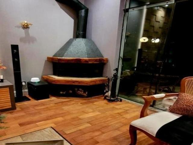 Sobrado com 3 dormitórios em São Paulo
