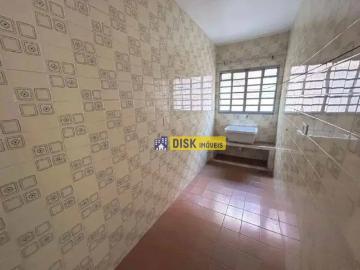 Sobrado com 3 dormitórios para alugar por R$ 4.137,00/mês Rudge Ramos São Bernardo do Campo/SP