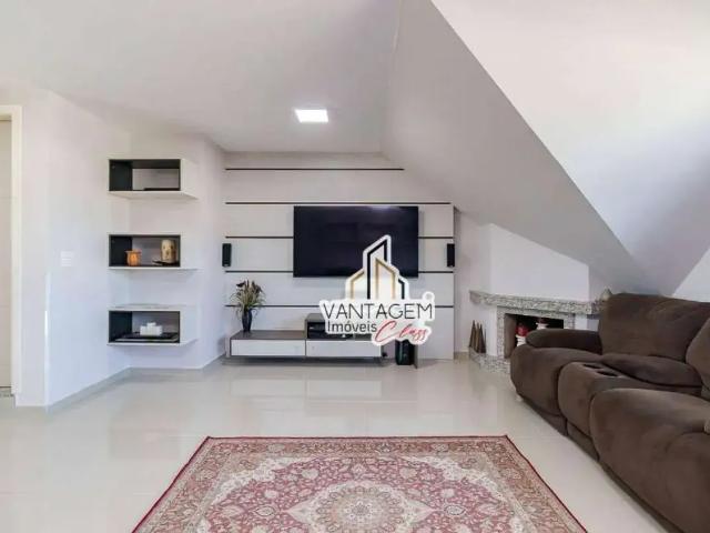 Sobrado com 3 dormitórios para alugar, 154 m² por R$ 6.300/mês Santa Felicidade Curitiba/PR