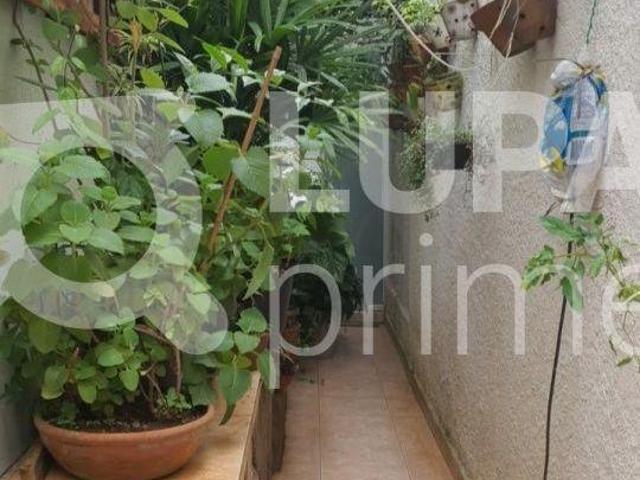 Sobrado com 3 dormitórios sendo 1 suíte à benda no Jardim do Colégio!