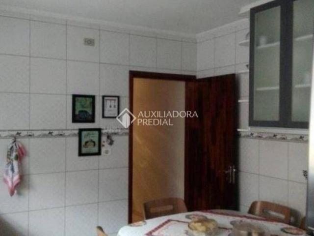 Sobrado com 3 dormitórios, 2 vagas, Bairoo Assunção, São Bernardo do C