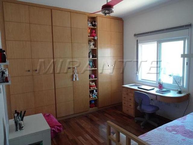 Sobrado com 3 quartos