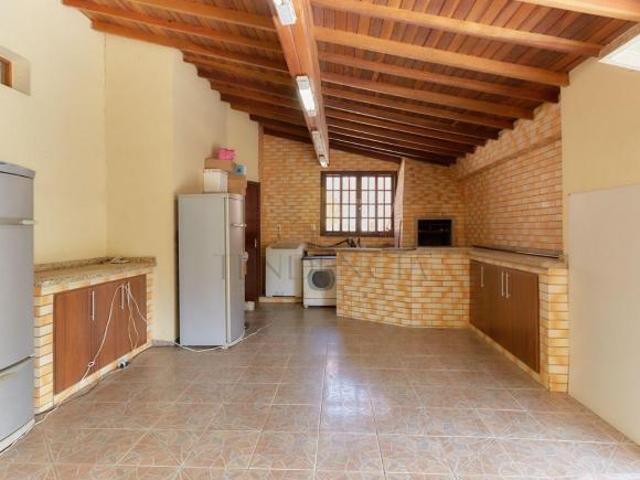 Sobrado com 3 quartos à venda, 175,47 m2, Santo Inácio Curitiba/PR