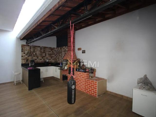 Sobrado com 3 quartos à venda, 240 m² por R$ 580.000 Parque Bellaville Hortolândia/SP