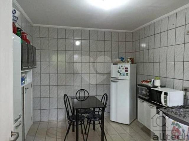 Sobrado com 3 quartos à venda em Taboão SP