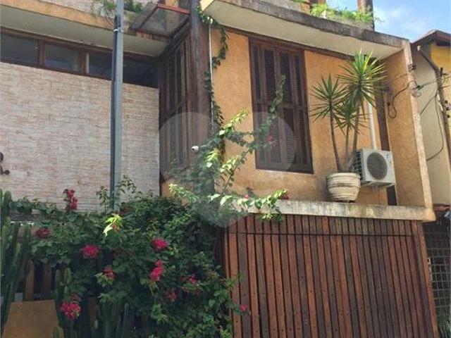 Sobrado com 3 quartos à venda em Vila mariana SP