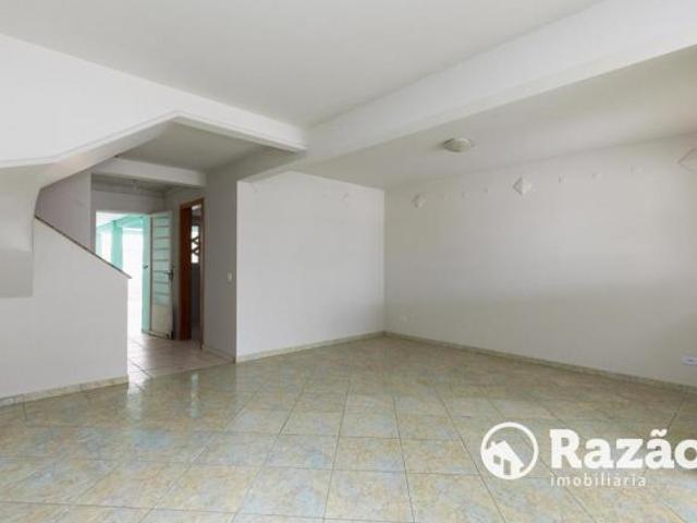 SOBRADO COM 3 QUARTOS ÁREA TOTAL DE 183,55m² GUABIROTUBA REF 6141