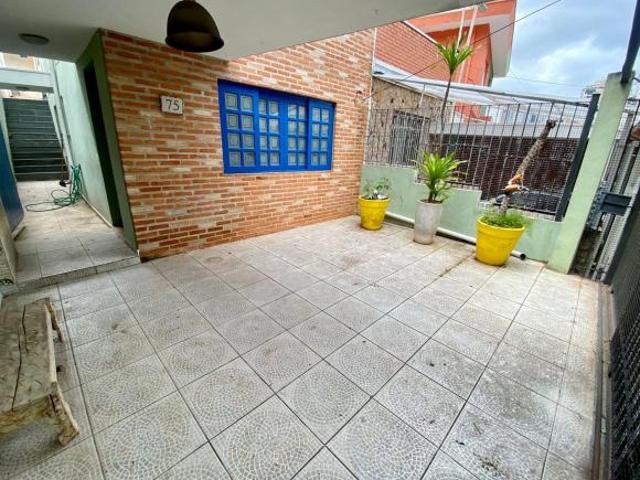 SOBRADO COM 3 QUARTOS E 2 VAGAS NO JD. BONFIGLIOLI / BUTANTÃ. FL64