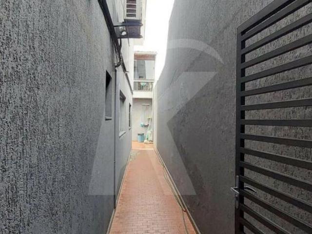 Sobrado com 3 quartos e 2 vagas de garagem no Parque Edu Chaves