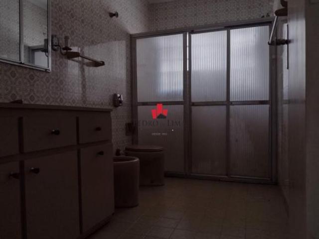 Sobrado com 3 quartos e 2 vagas, 164m², Tatuapé